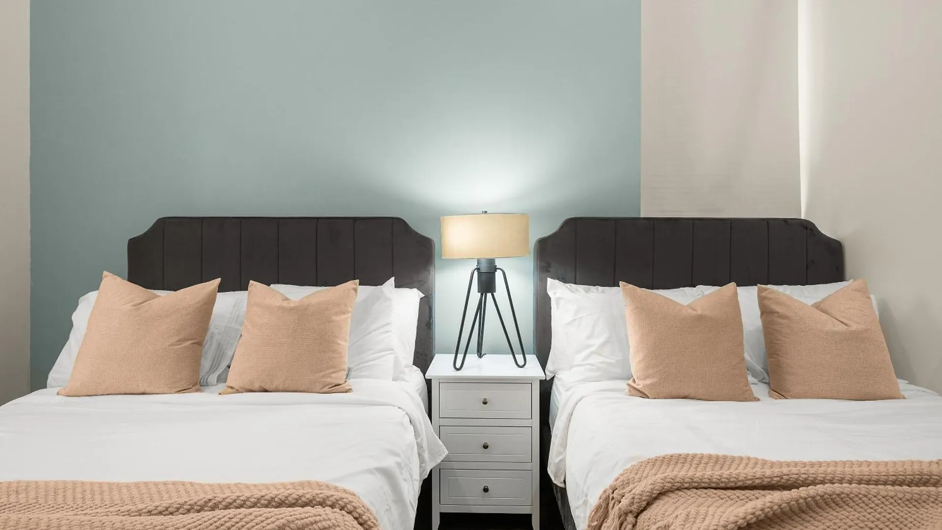 Stylish 3Br Designer Home In Harlem With Parking Nueva York